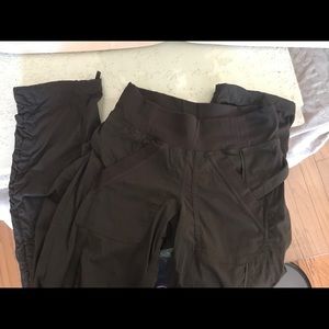 Lululemon studio pant size 2